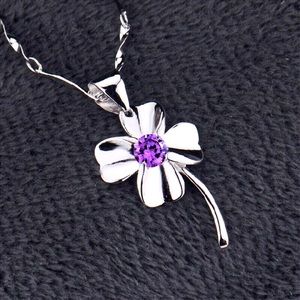 NEW Gorgeous 925 Silver Amethyst Flower Necklace